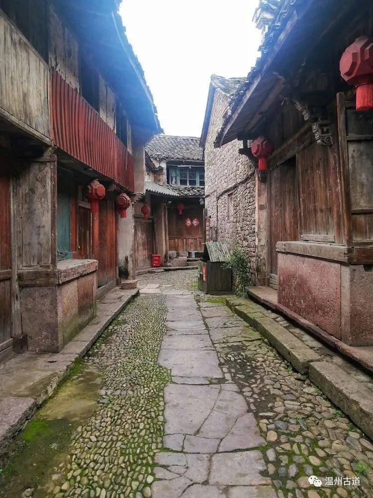 哈马斯领导人：将在开罗就停火建议进行讨论